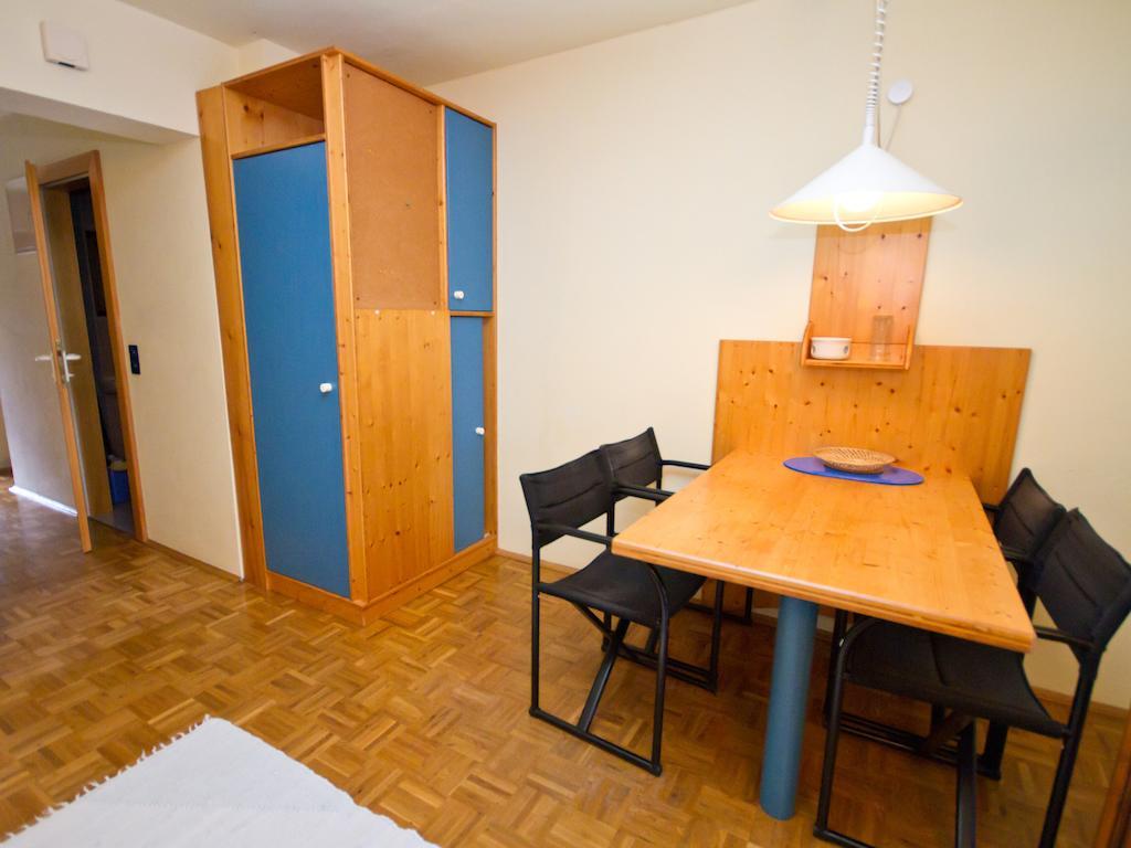 Appartements Popotnik Faak am See Habitación foto